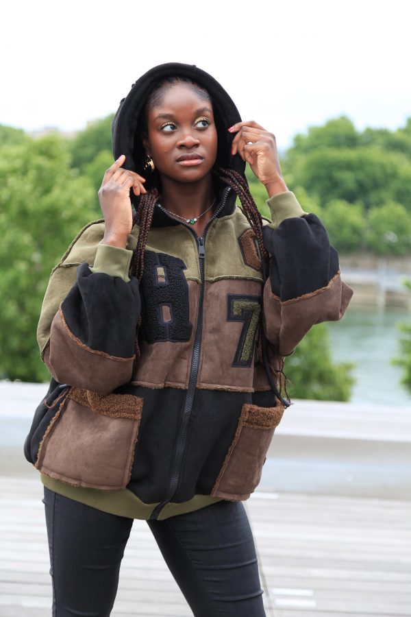 Oversized Patchwork-Jacke mit Kapuze – Khaki – Bild 3