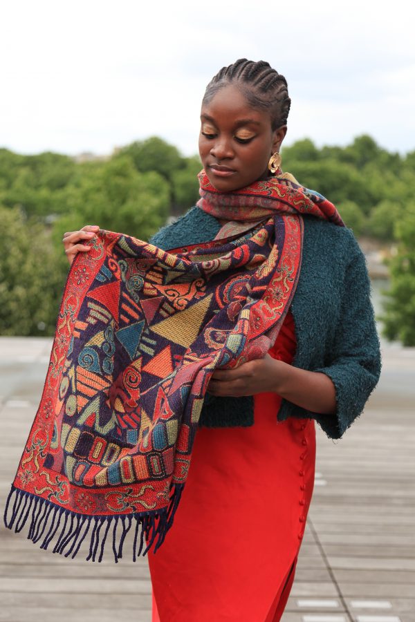 Kuschelige Schal-Kollektion – Kariert, Floral & Ethno-Muster
